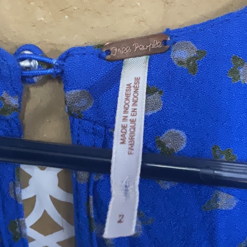 EUC woman’s free people jumpsuit - Picture 3 of 5